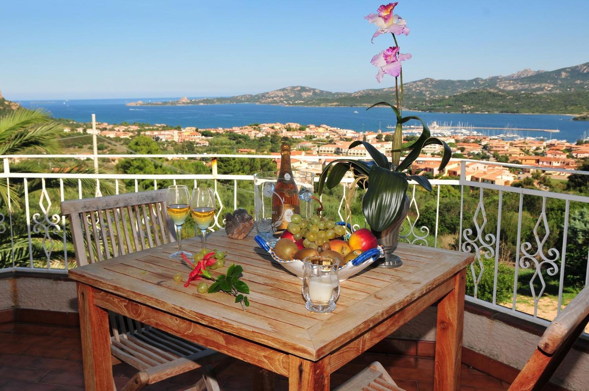 B&B Oltremare Cannigione Exterior photo